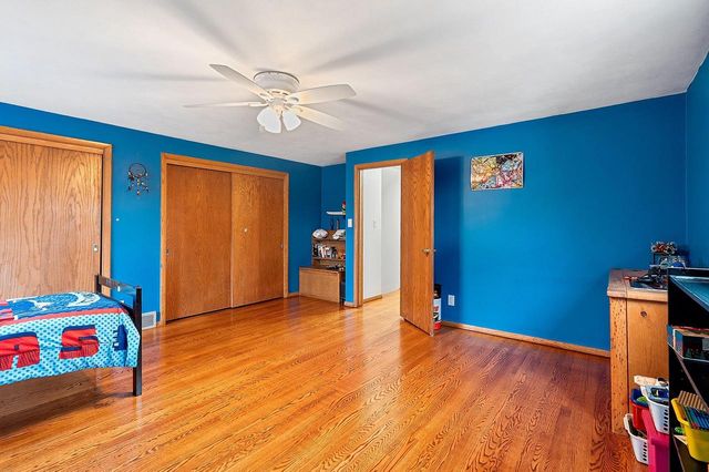 925 W LINDBERGH STREET, Appleton, WI 54914