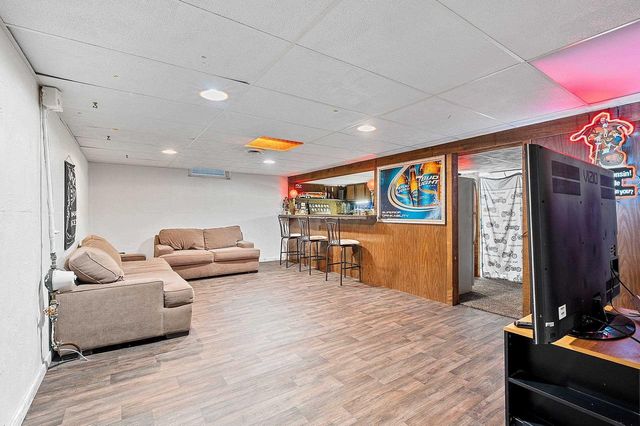 925 W LINDBERGH STREET, Appleton, WI 54914