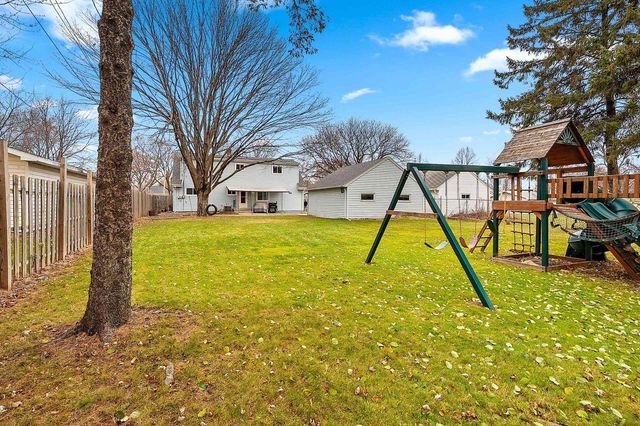 925 W LINDBERGH STREET, Appleton, WI 54914