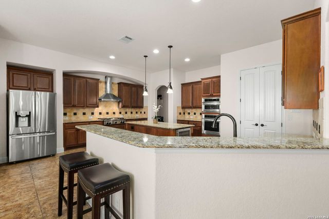 1011 Olivia View, San Antonio, TX 78260