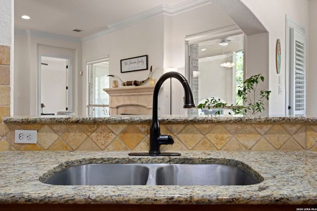 1011 Olivia View, San Antonio, TX 78260