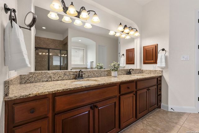 1011 Olivia View, San Antonio, TX 78260