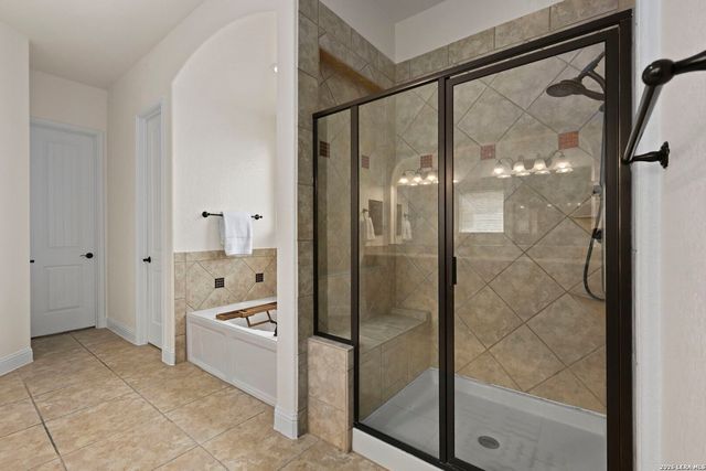 1011 Olivia View, San Antonio, TX 78260