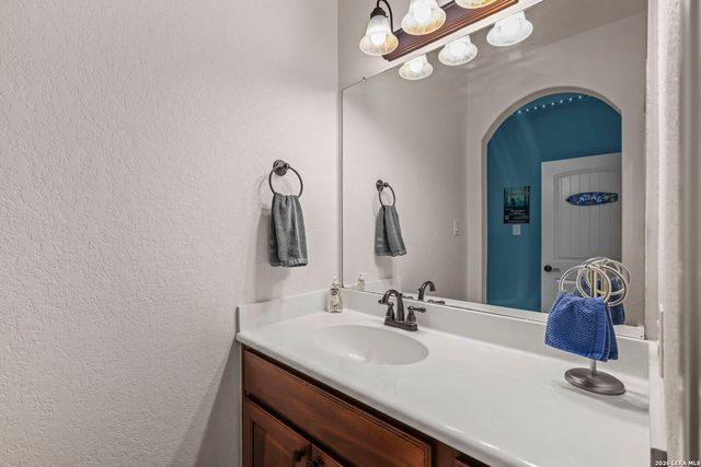 1011 Olivia View, San Antonio, TX 78260