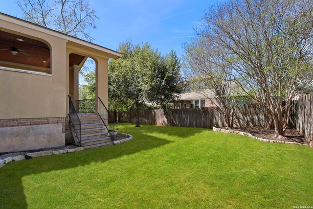 1011 Olivia View, San Antonio, TX 78260