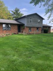 21749 Oak Ridge Road, Sheridan, IN 46069