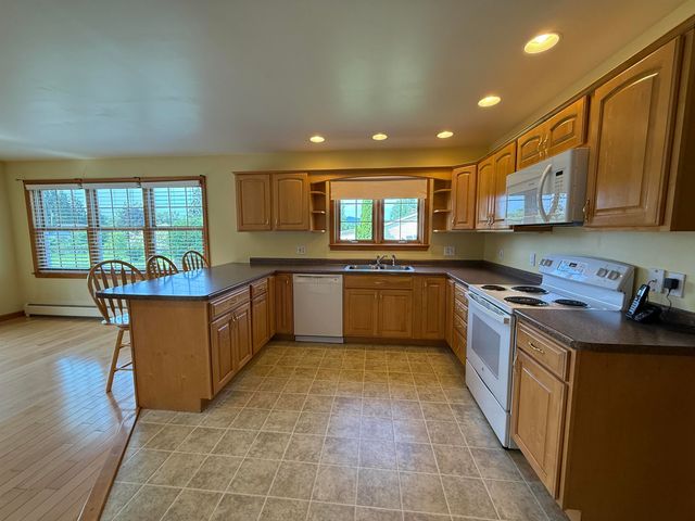 4 Lyman Avenue, Rutland City, VT 05701