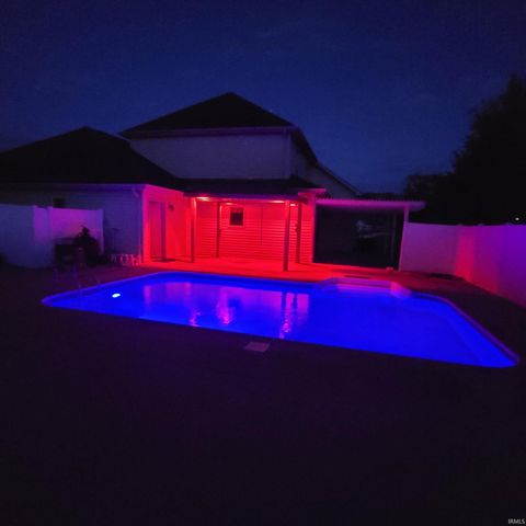 4780 Zelt Cove, New Haven, IN 46774