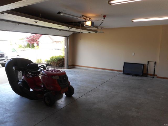 4780 Zelt Cove, New Haven, IN 46774