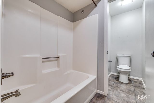 911 Todd Lane, San Angelo, TX 76903