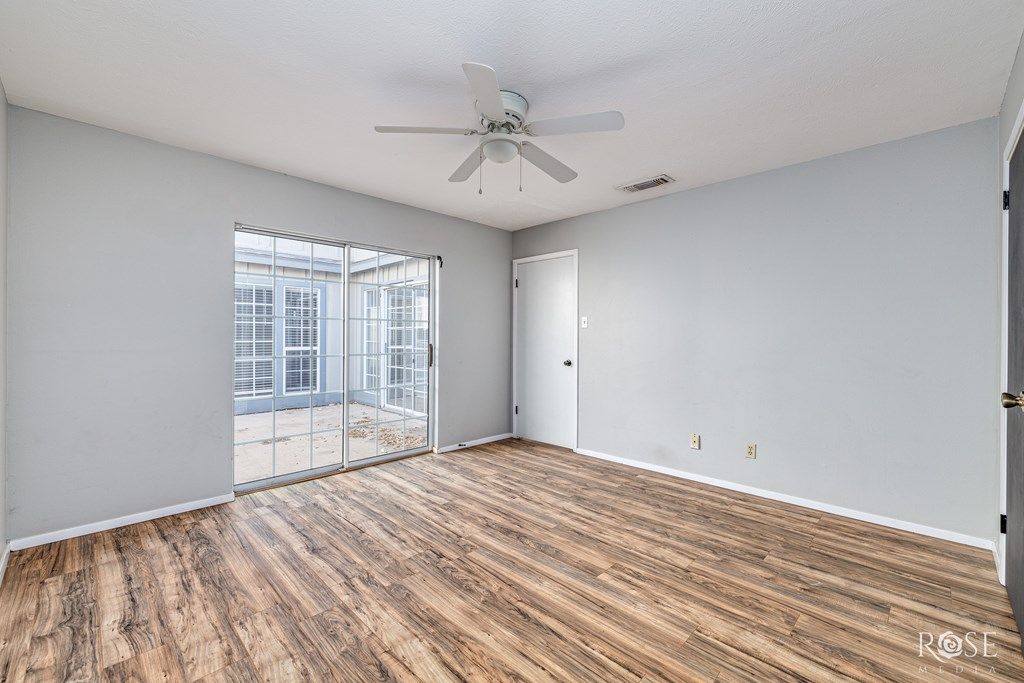 Image 18 of property listing at 911 Todd Lane, San Angelo, TX 76903