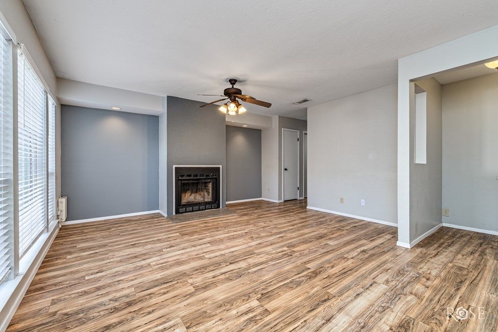 Image 8 of property listing at 911 Todd Lane, San Angelo, TX 76903