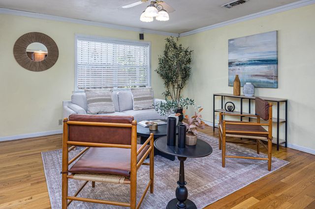 4700 Robertson Ave, Carmichael, CA 95608