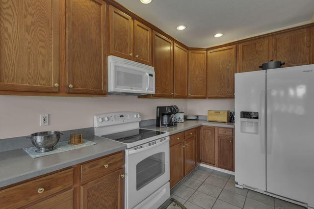103 Trail East SW, Etna, OH 43062