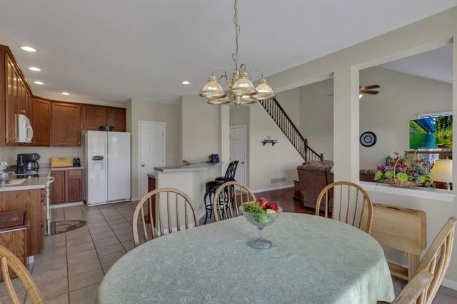 103 Trail East SW, Etna, OH 43062