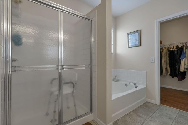 103 Trail East SW, Etna, OH 43062