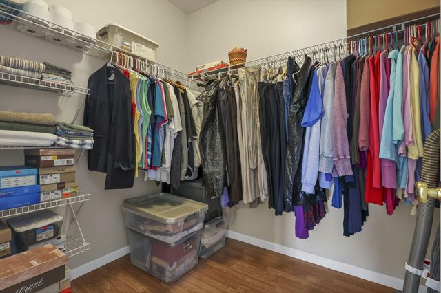 103 Trail East SW, Etna, OH 43062