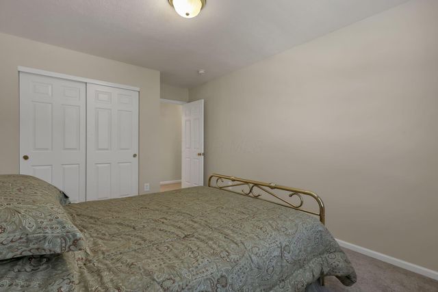 103 Trail East SW, Etna, OH 43062
