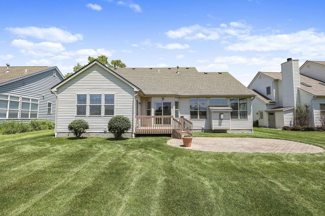 103 Trail East SW, Etna, OH 43062