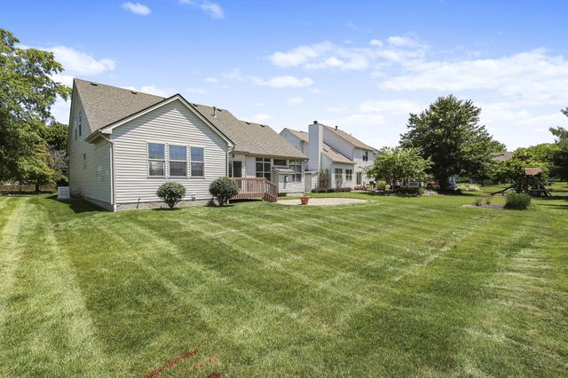 103 Trail East SW, Etna, OH 43062