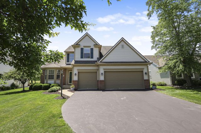 103 Trail East SW, Etna, OH 43062
