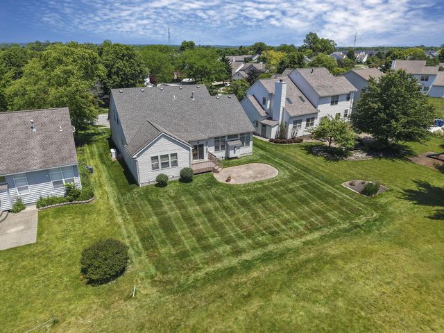 103 Trail East SW, Etna, OH 43062