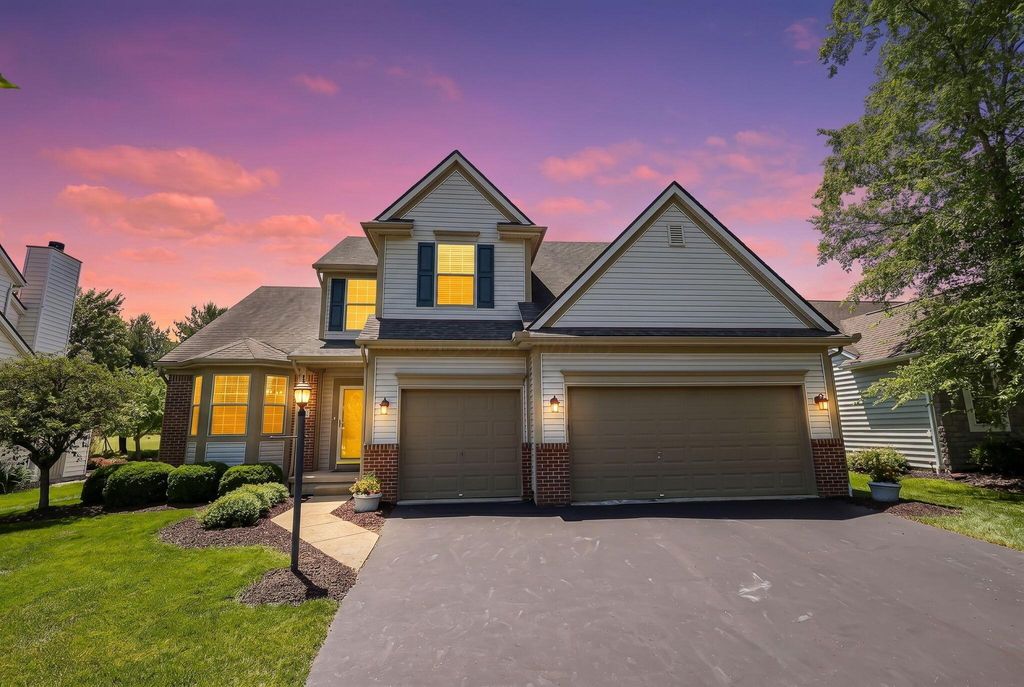 103 Trail East SW, Etna, OH 43062