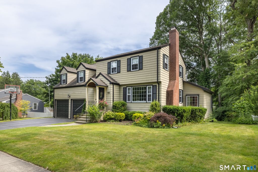195 Luanne Road, Stratford, CT 06614