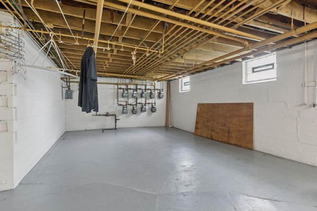 383 Grand Avenue 9, Saint Paul, MN 55102