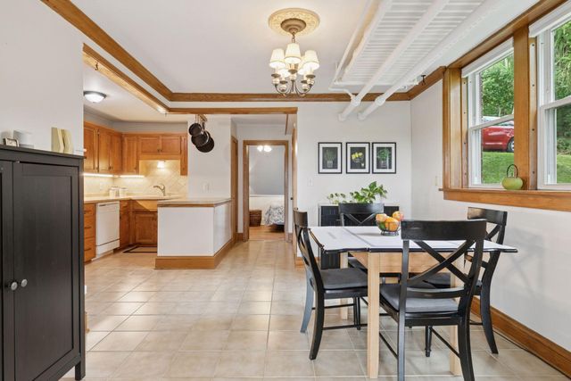 383 Grand Avenue 9, Saint Paul, MN 55102