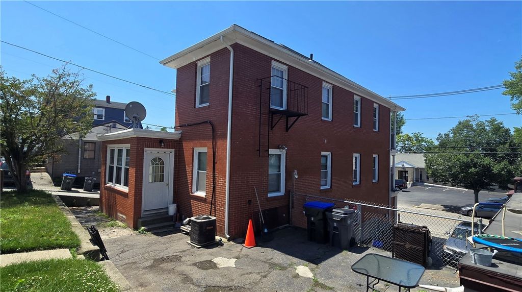 817 Charles Street, Providence, RI 02904