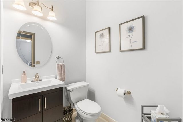 15 Upper Plateau Dr, Vernon Twp., NJ 07462