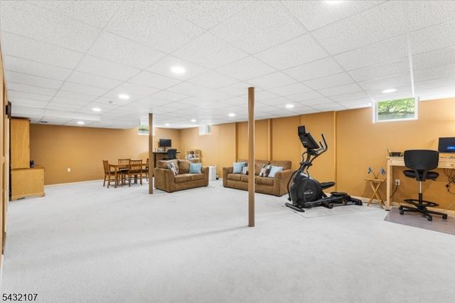 15 Upper Plateau Dr, Vernon Twp., NJ 07462