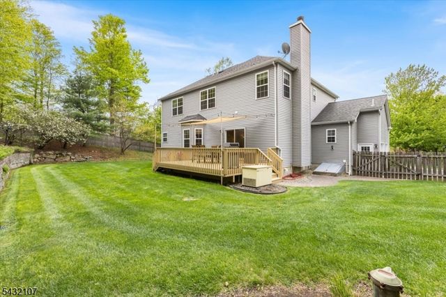 15 Upper Plateau Dr, Vernon Twp., NJ 07462