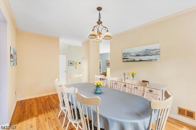 15 Upper Plateau Dr, Vernon Twp., NJ 07462