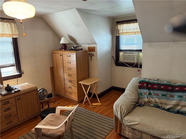 743 Spruce Avenue, Niagara Falls, NY 14301