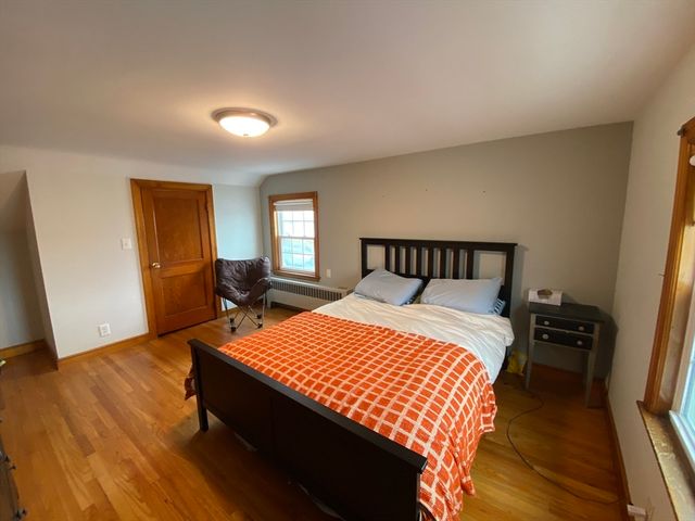 11 Woodbury Street, Arlington, MA 02476