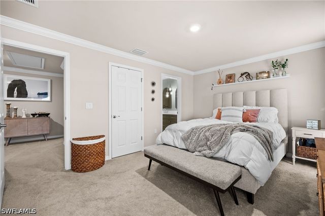 15380 Wildflower CIR, Naples, FL 34119