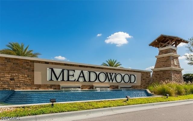 15380 Wildflower CIR, Naples, FL 34119