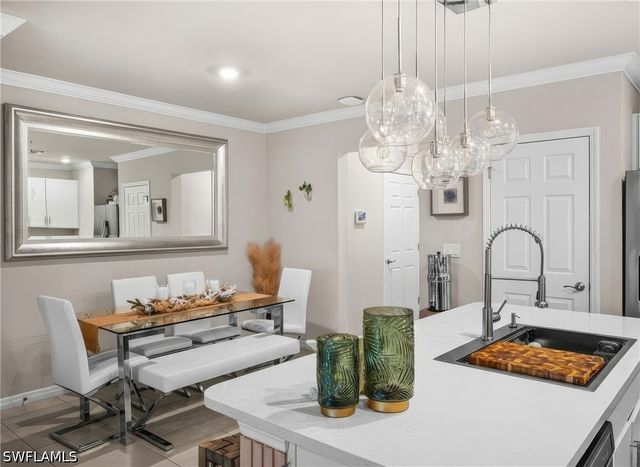 15380 Wildflower CIR, Naples, FL 34119