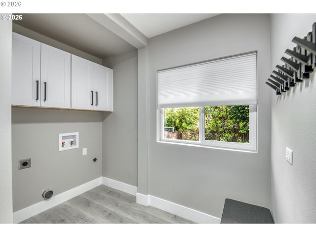 3585 Se OLSEN St, Milwaukie, OR 97222