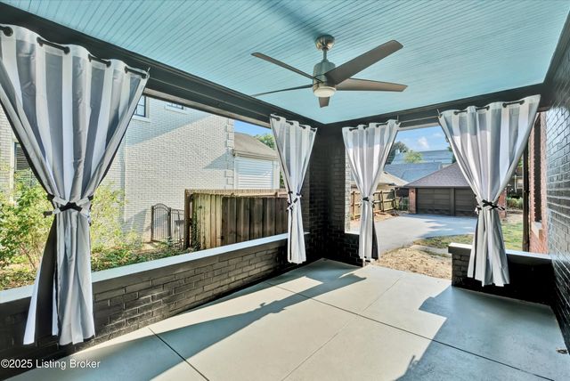 2436 Broadmeade Rd, Louisville, KY 40205