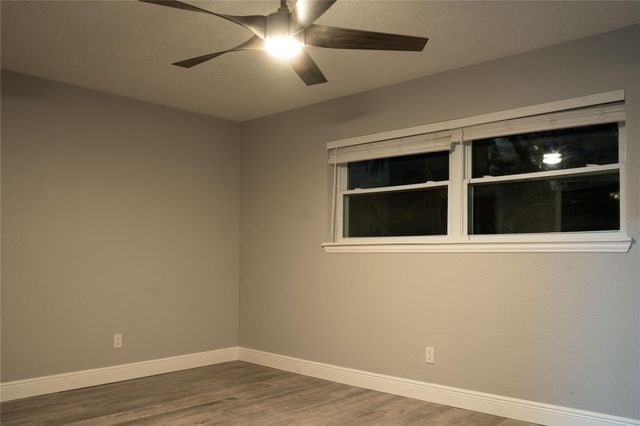 2921 Oak Drive, Dickinson, TX 77539