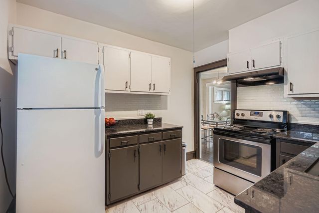 3246 Washburn Avenue N, Minneapolis, MN 55412