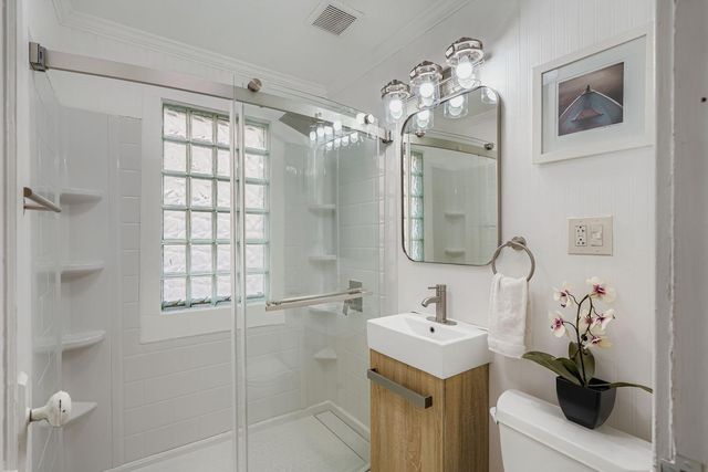 3246 Washburn Avenue N, Minneapolis, MN 55412