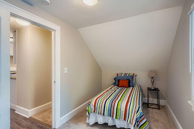 3246 Washburn Avenue N, Minneapolis, MN 55412