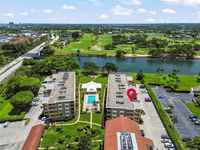 308 Golfview Road 101, North Palm Beach, FL 33408