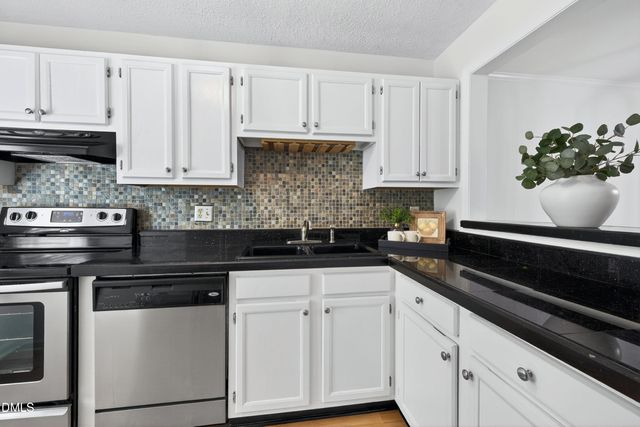 112 Broad Leaf Circle, Raleigh, NC 27613