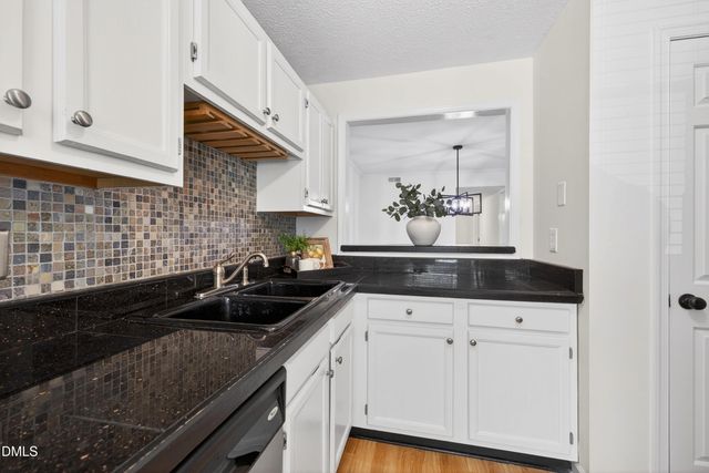 112 Broad Leaf Circle, Raleigh, NC 27613