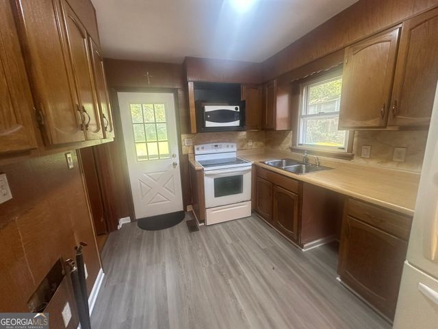 5632 Ash Street, Forest Park, GA 30297